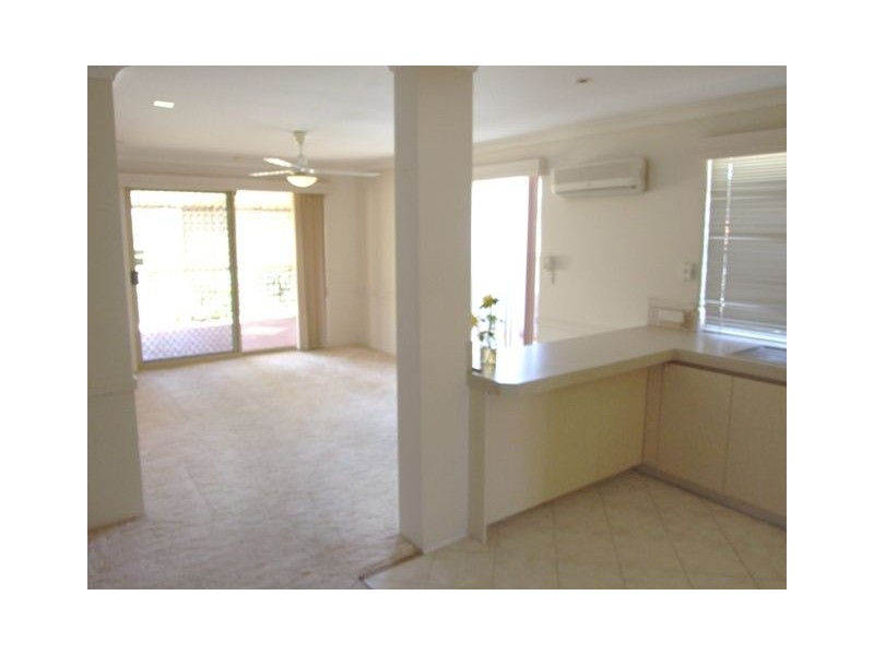 16 GARRIGAN PLACE, Clarkson WA 6030