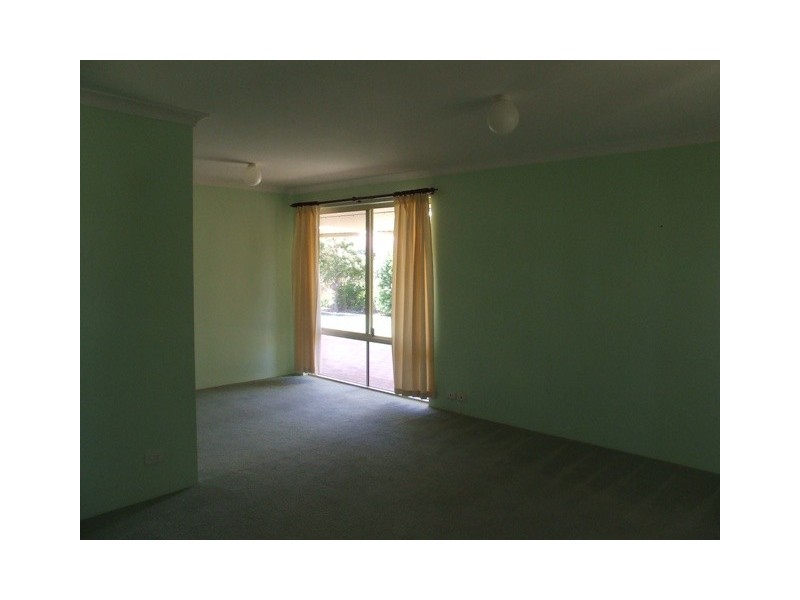 27 ALLARA RETREAT, Quinns Rocks WA 6030