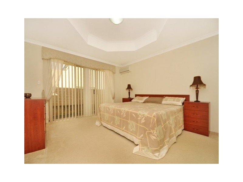 15 MANTA PASS, Mindarie SA 5309