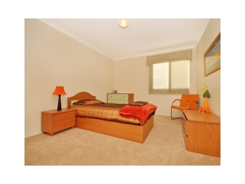 15 MANTA PASS, Mindarie SA 5309