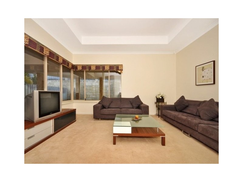 15 MANTA PASS, Mindarie SA 5309