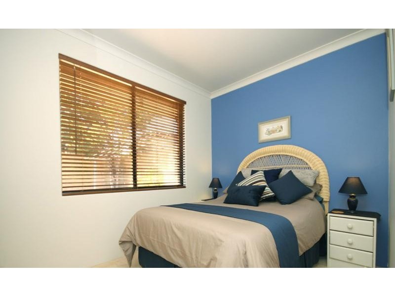 7 TALLIN LOOP, Mindarie WA 6030