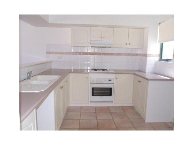 3/16 Toulon Circle, Mindarie WA 6030