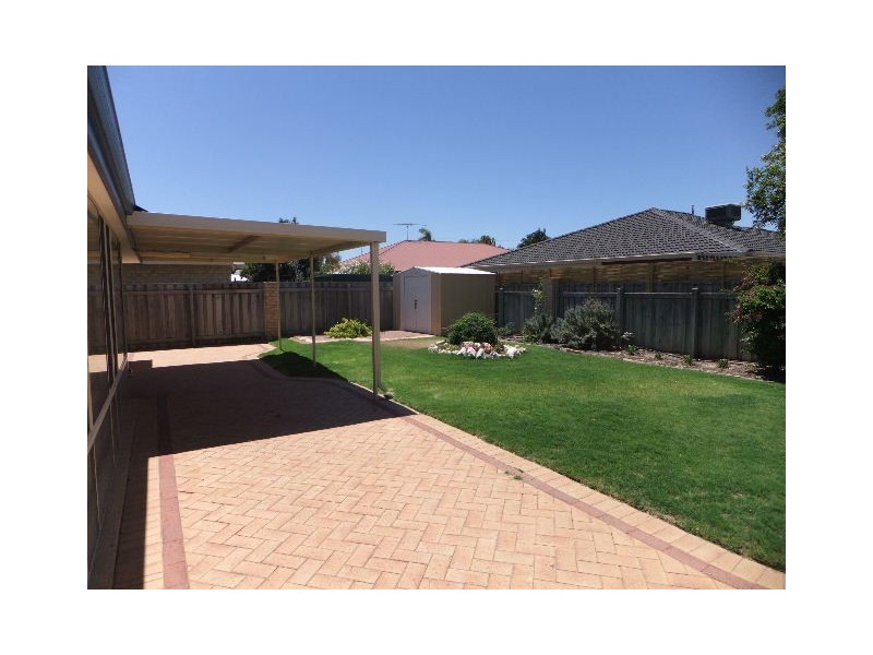 22 Cristobal Crescent, Mindarie WA 6030