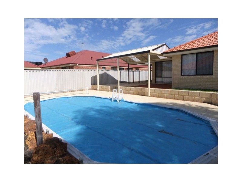 49 PALMERSTON CRESCEN, Tapping WA 6065