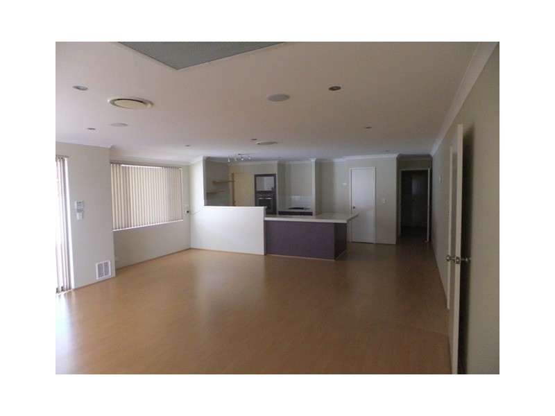 49 PALMERSTON CRESCEN, Tapping WA 6065