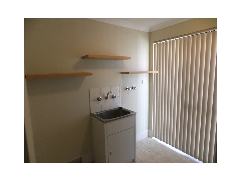 49 PALMERSTON CRESCEN, Tapping WA 6065