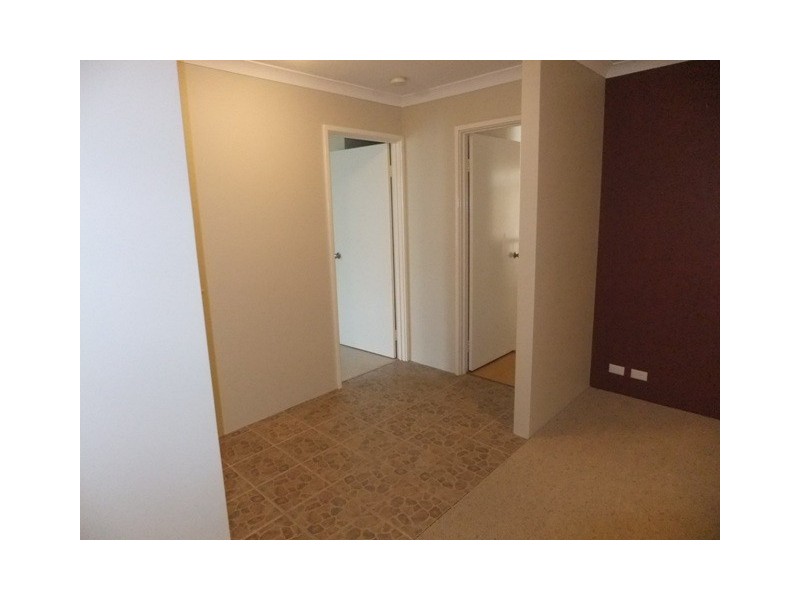 49 PALMERSTON CRESCEN, Tapping WA 6065