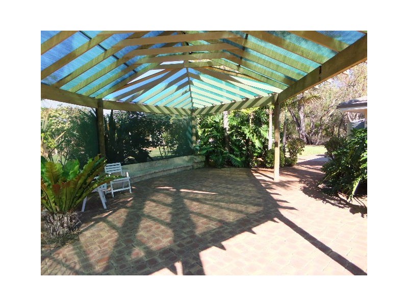 105 Garden Park Drive, Wanneroo WA 6065