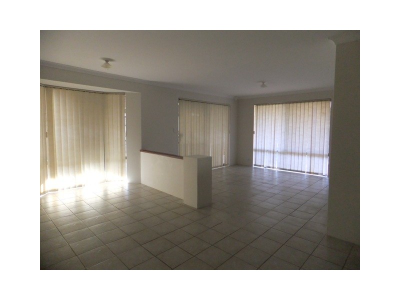 66 WARING GREEN, Clarkson WA 6030