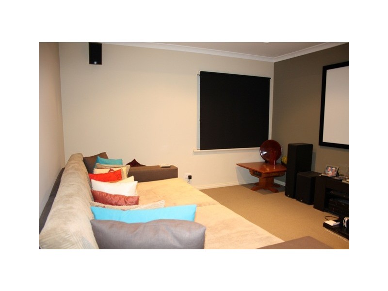 39A WILMOT BEND, Madeley WA 6065