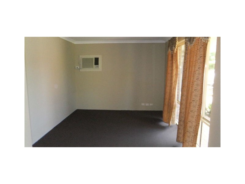 30 PADDINGTON AVENUE, Currambine WA 6028