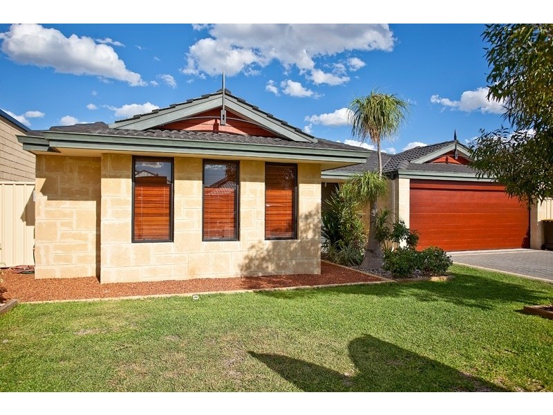 10 ALANDALE BEND, Banksia Grove WA 6031