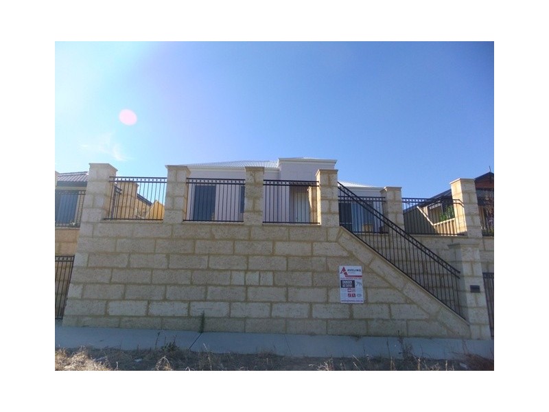 131 WALDBURG DRIVE, Tapping WA 6065