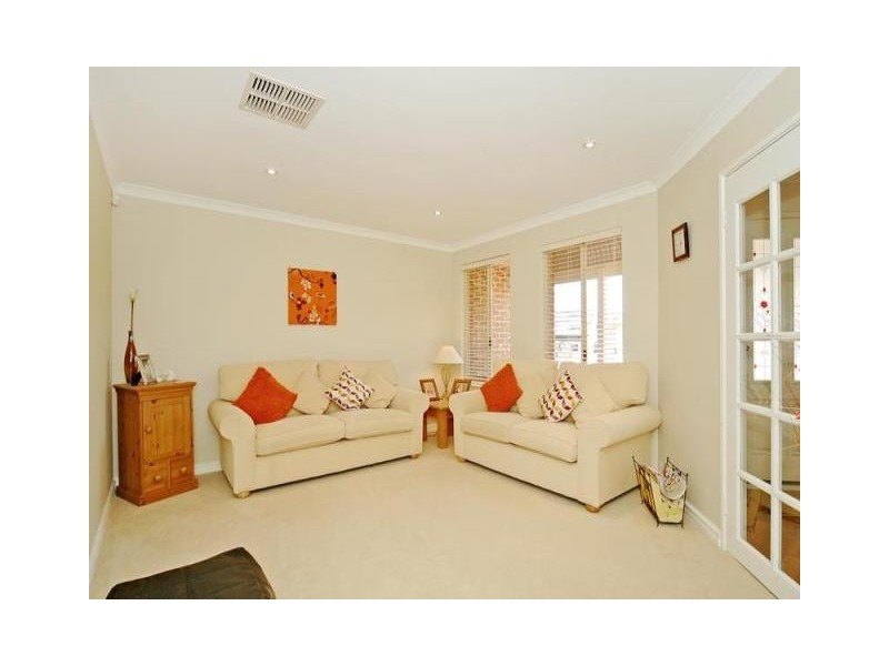 5 WANDANA GROVE, Currambine WA 6028