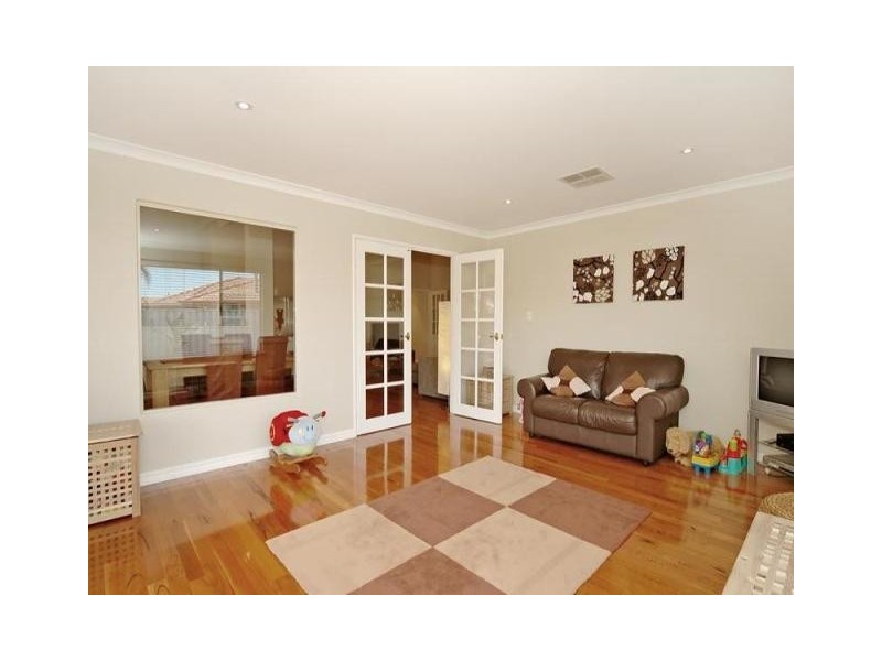 5 WANDANA GROVE, Currambine WA 6028