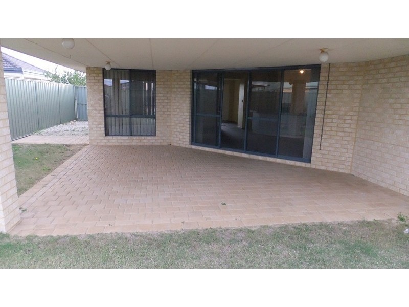 14 ADELONG CCT, Merriwa WA 6030