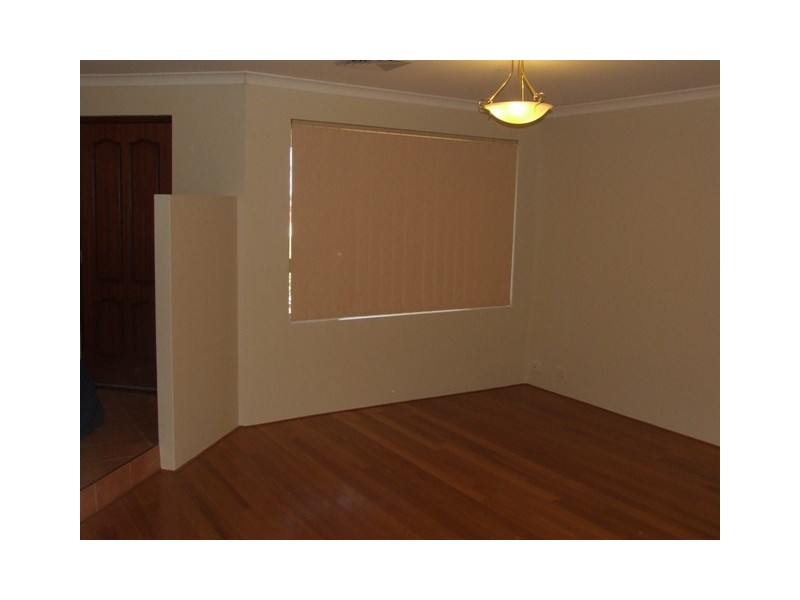 50 Combewood Loop, Carramar WA 6031