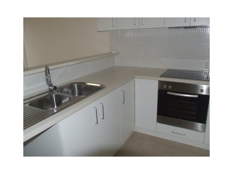 18/10 Pavonia Link, Clarkson WA 6030