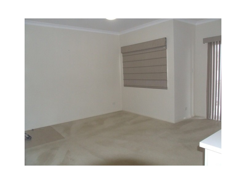 18/10 Pavonia Link, Clarkson WA 6030