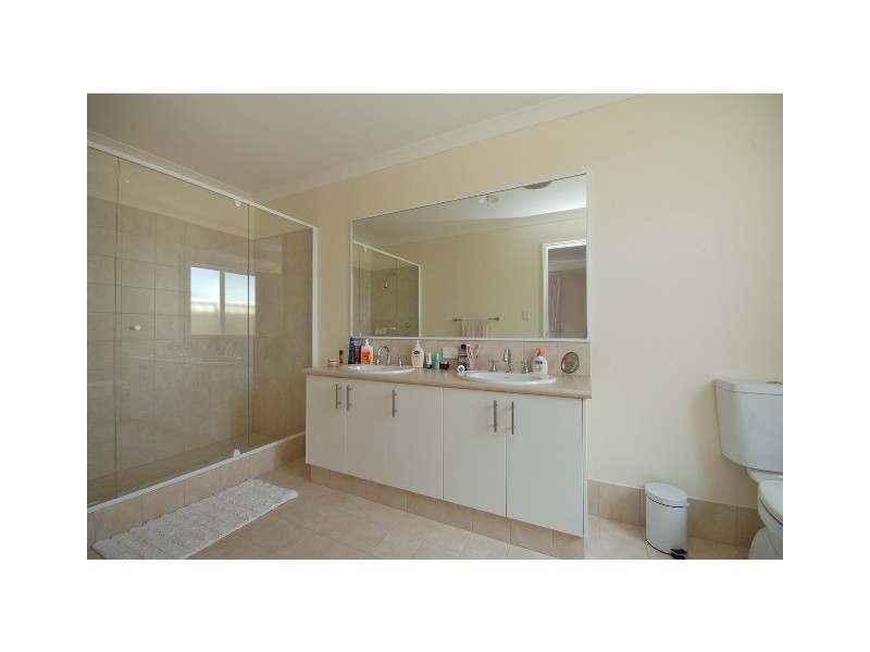 52 Tussock Elbow, Banksia Grove WA 6031