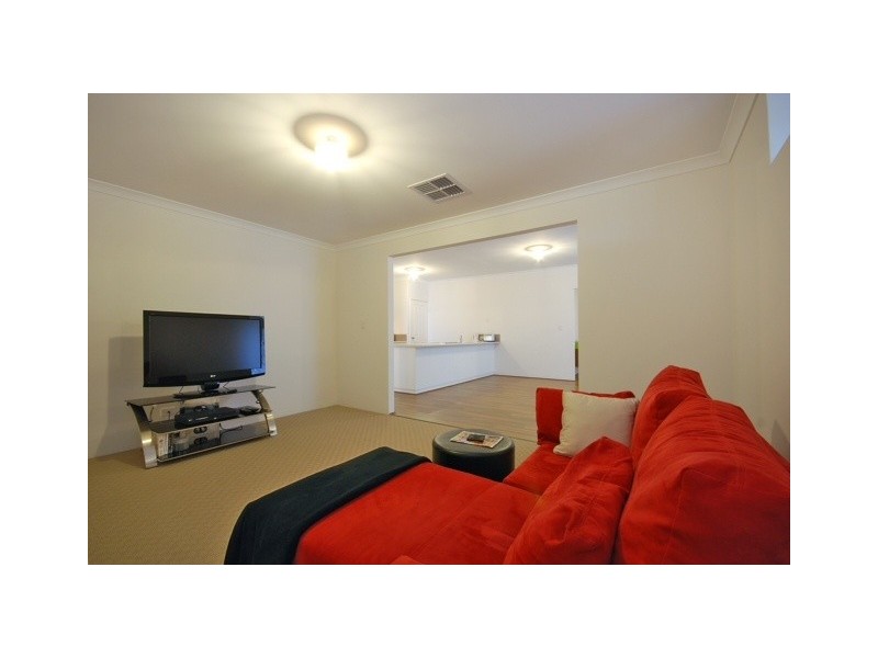 52 Tussock Elbow, Banksia Grove WA 6031