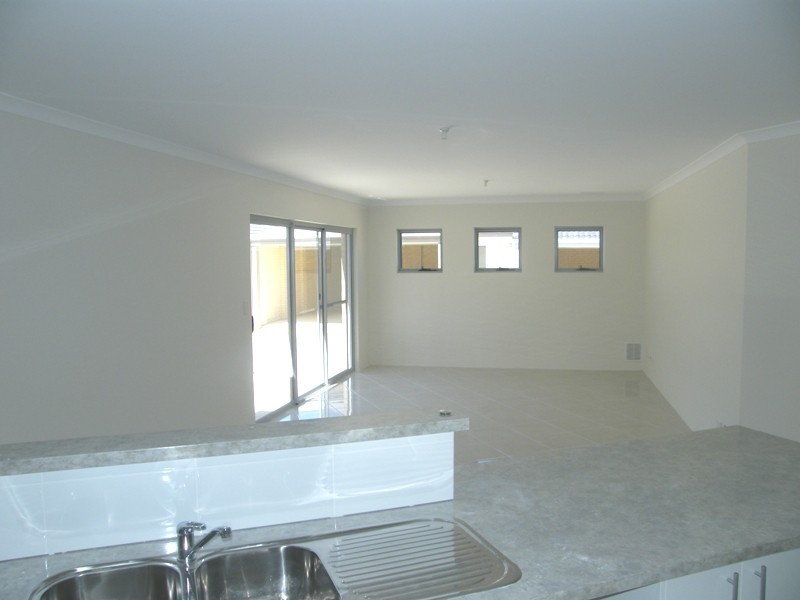 2B Kilrush Turn, Ridgewood WA 6030