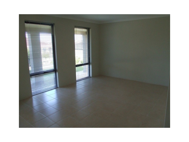 3 Salamanca Turn, Clarkson WA 6030