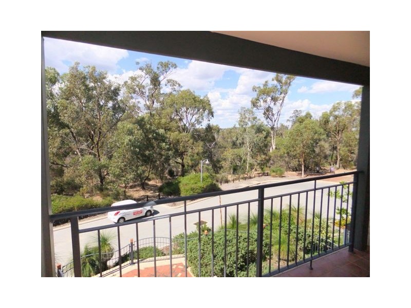 15 Woodswallow Close, Joondalup WA 6027