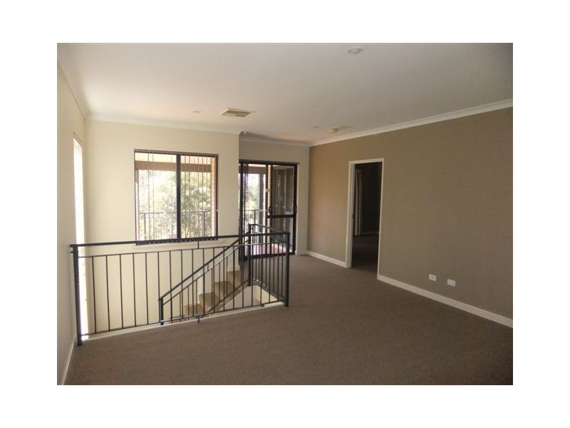 15 Woodswallow Close, Joondalup WA 6027