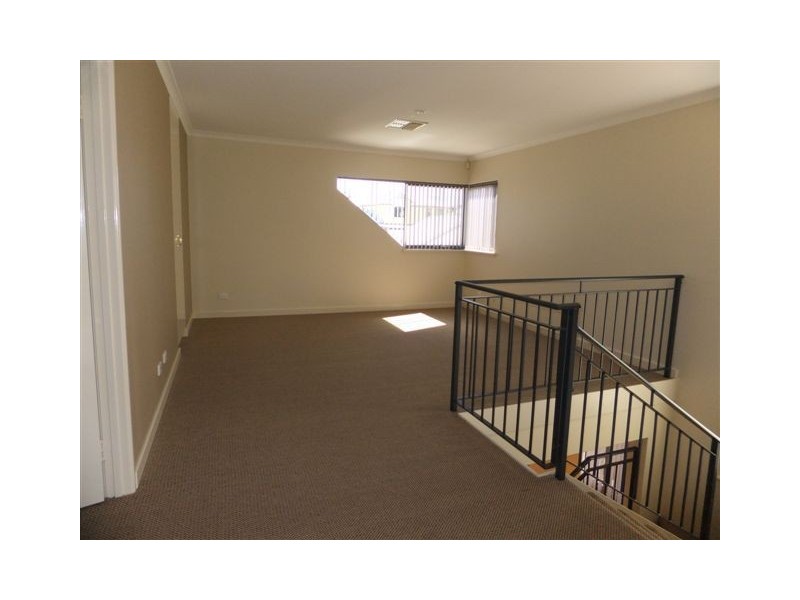 15 Woodswallow Close, Joondalup WA 6027