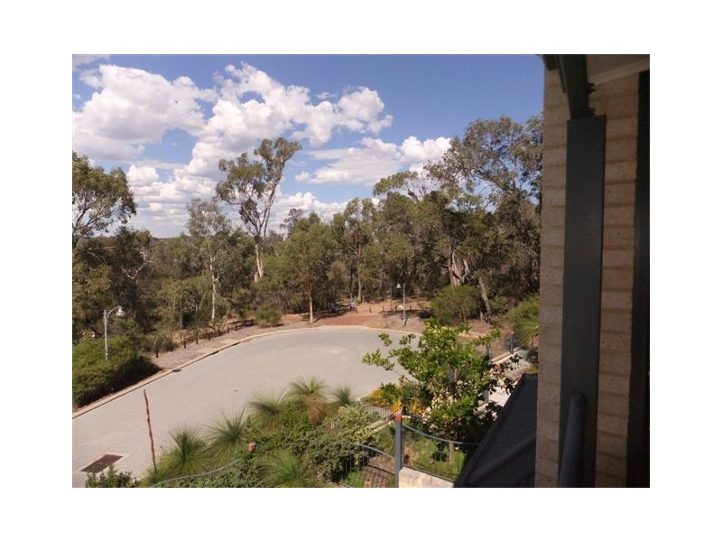 15 Woodswallow Close, Joondalup WA 6027