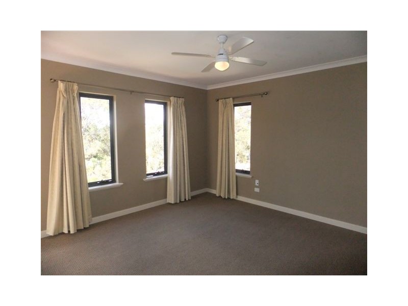 15 Woodswallow Close, Joondalup WA 6027