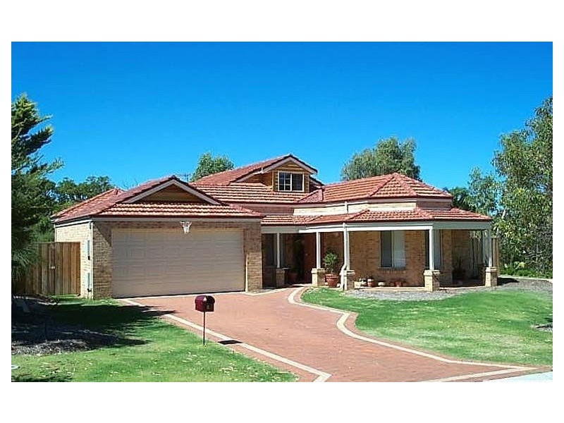 2 Southern Terrace, Connolly WA 6027