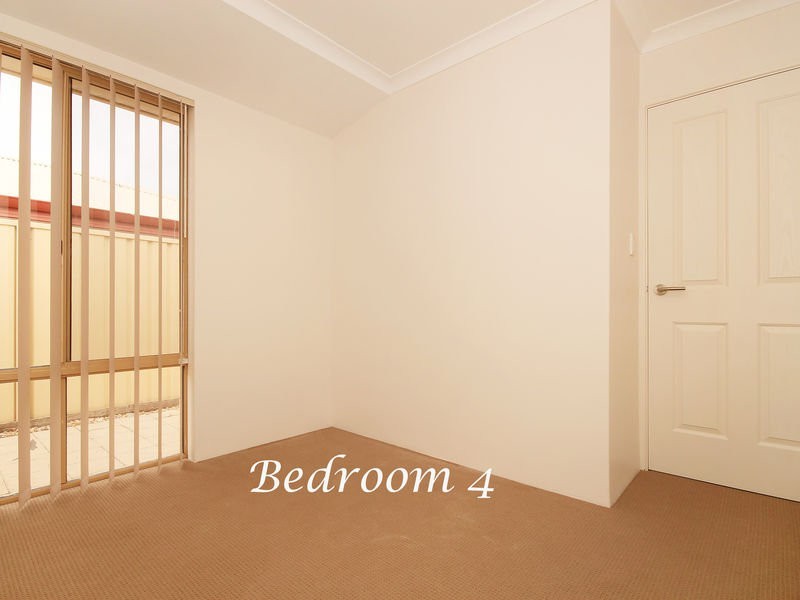 28 Galatea Grove, Two Rocks WA 6037