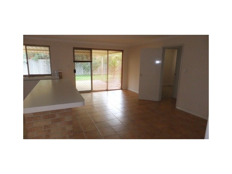 18 ROTHESAY HEIGHTS, Mindarie WA 6030