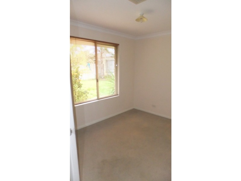 18 ROTHESAY HEIGHTS, Mindarie WA 6030