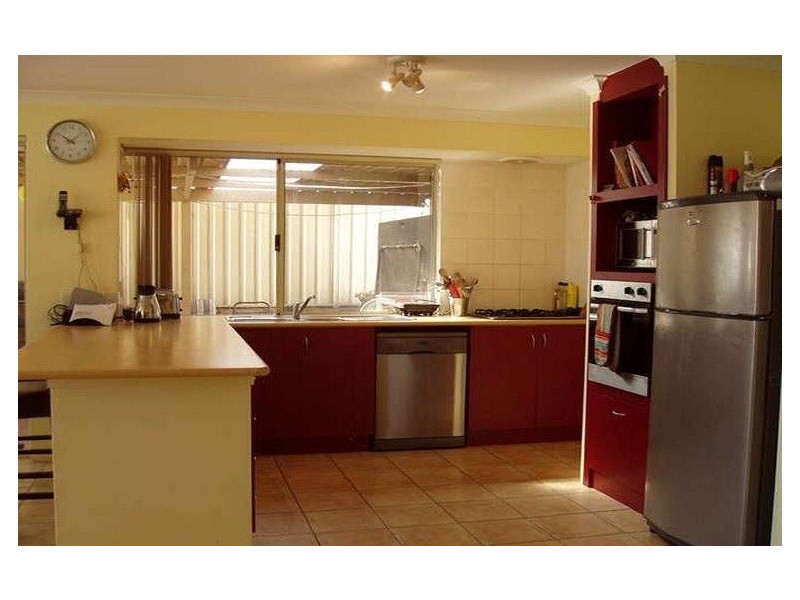 51 SELKIRK DRIVE, Kinross WA 6028