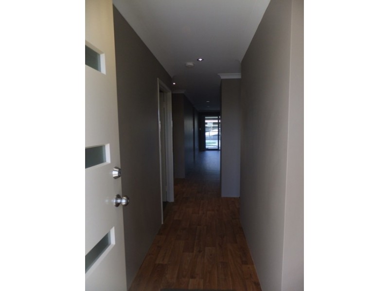 29 SPLENDENS AVENUE, Banksia Grove WA 6031