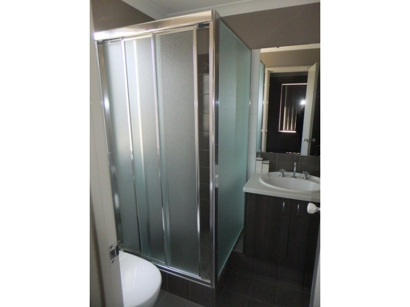 29 SPLENDENS AVENUE, Banksia Grove WA 6031