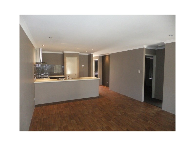 29 SPLENDENS AVENUE, Banksia Grove WA 6031