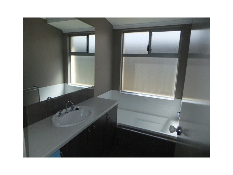 29 SPLENDENS AVENUE, Banksia Grove WA 6031