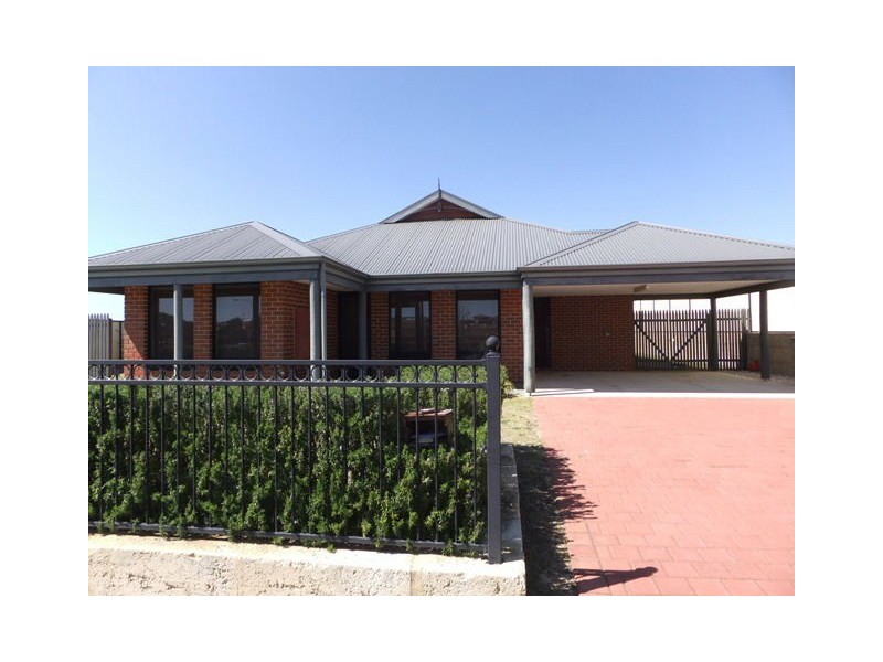 2 LOWER KEYS DRIVE, Clarkson WA 6030