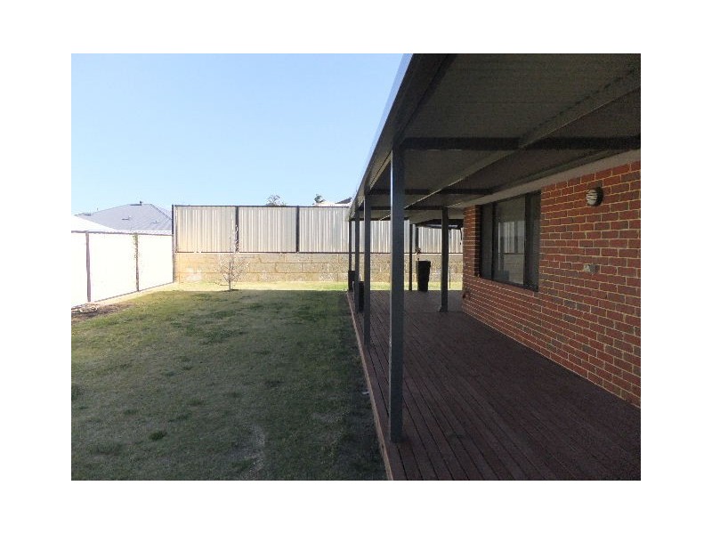 2 LOWER KEYS DRIVE, Clarkson WA 6030