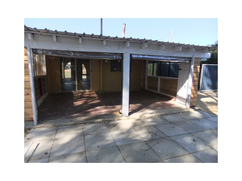 18 LEICHHARDT DRIVE, Two Rocks WA 6037