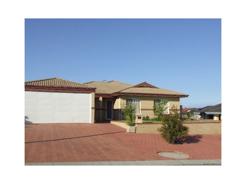 10 VOLTAIRE CRESCENT, Ridgewood WA 6030