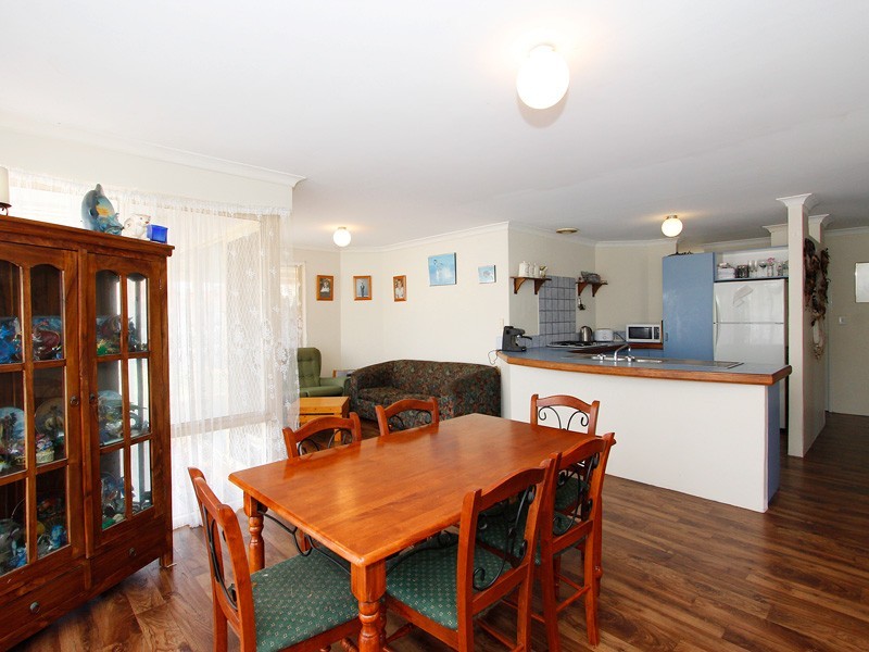 19 COMBEWOOD LOOP, Carramar WA 6031