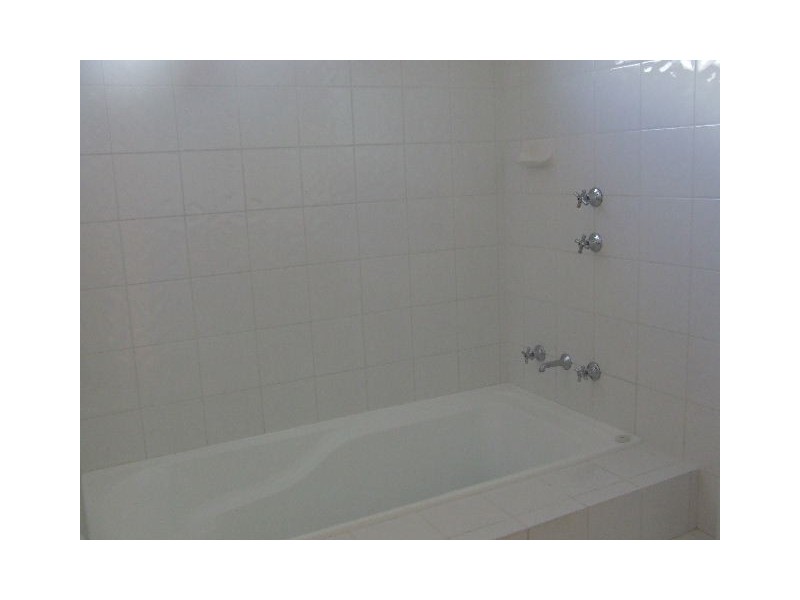 10 MOORLINCH STREET, Butler WA 6036