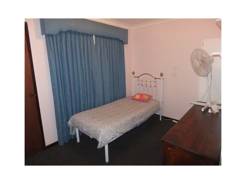 95 Sublime Glade, Carramar WA 6031