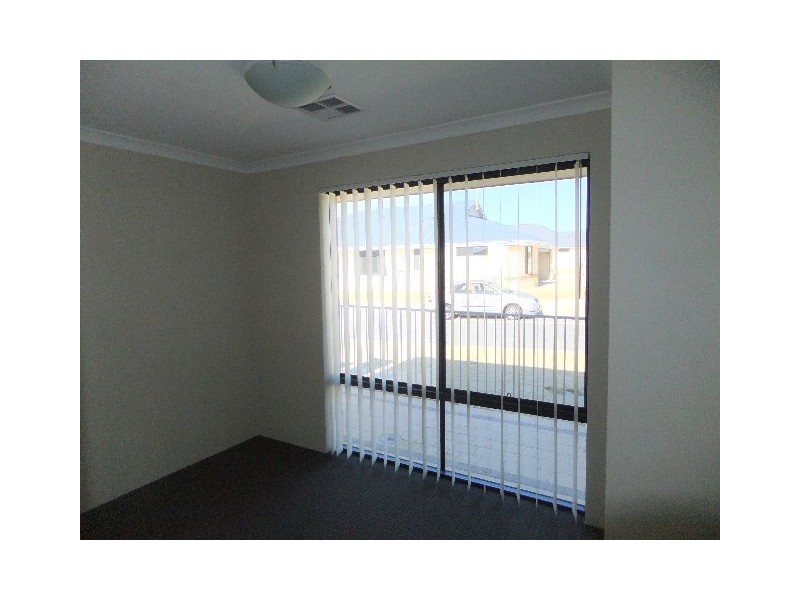 4 POD LINK, Banksia Grove WA 6031